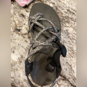 CHACCO Z-VOLV X2 SANDALS size 7